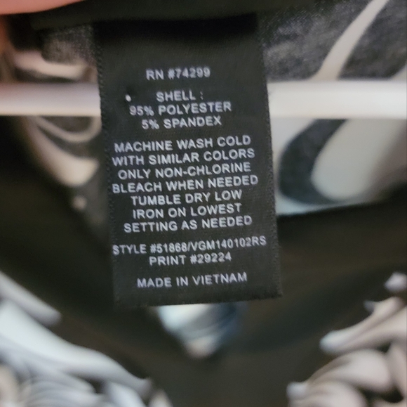 Black and White Enfocus Dress - Picture 3 of 4